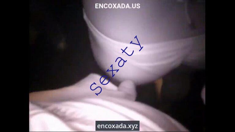 فيديو لشاب يتحرش بزبه على طيز شرموطة بحفل غنائي