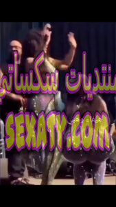 فيديو ساخن لمغنيات عربيات على المسرح